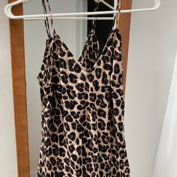 NWT Vici Smokin’ Hot Leopard Cami Dress - Picture 7 of 8